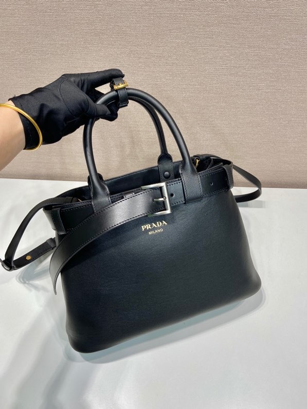 Pra*a top handle bags